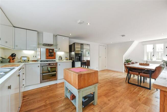Kitchen/Dining