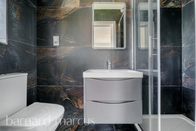 En-suite Bathroom