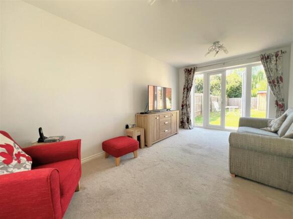 living room 1.jpg