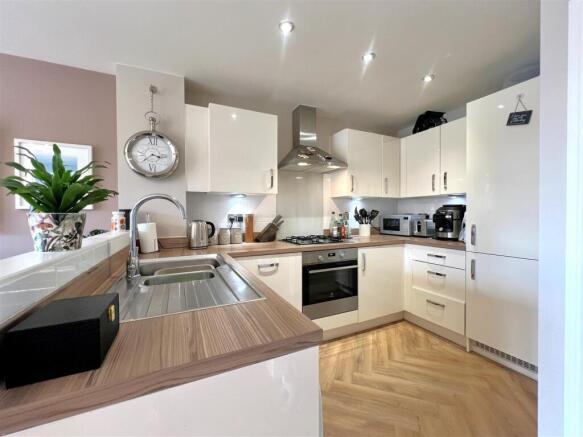 kitchen 7.jpg