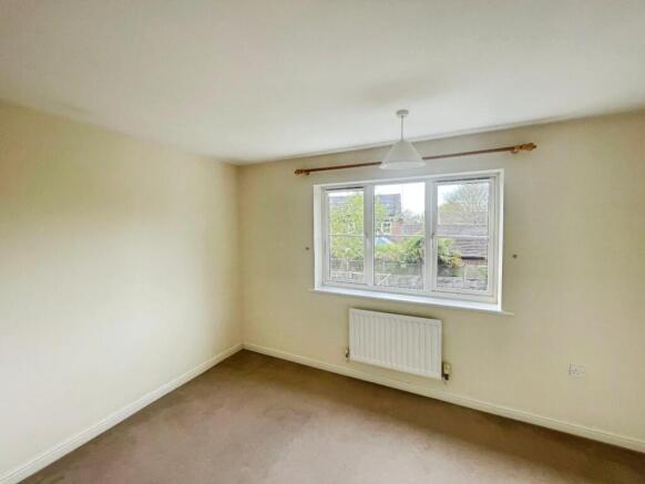 3.9m x 2.5m