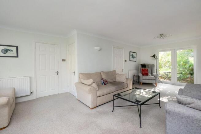 1 Arbour Close-5.jpg