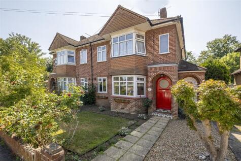 Warwick Road, Thames Ditton