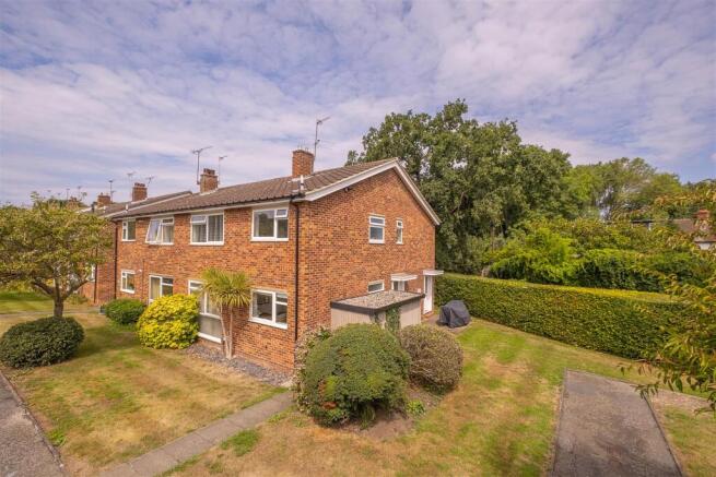 51-warwick-gardens- (3).jpg