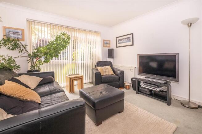 51-warwick-gardens- (13).jpg