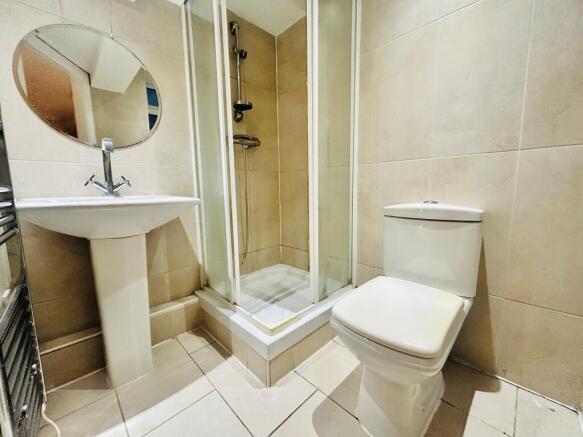 En-suite Bathroom