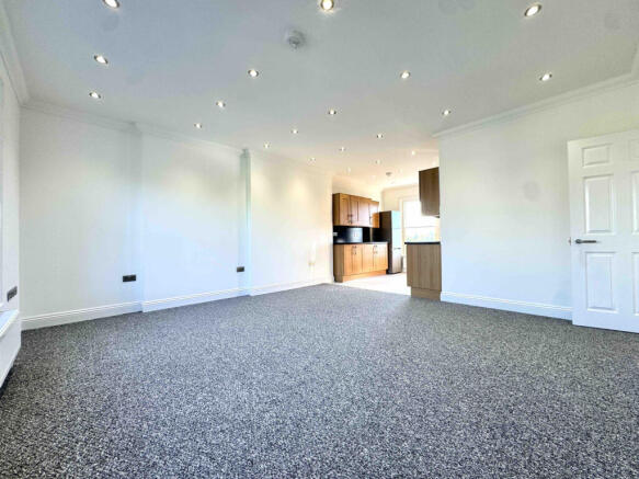 Four Bedroom Top Floor Flat to Rent