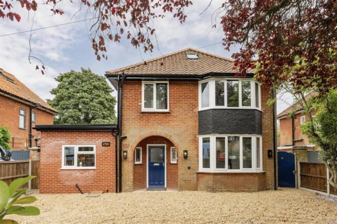 256 Bluebell Road, Norwich [finished]-51 copy.jpg