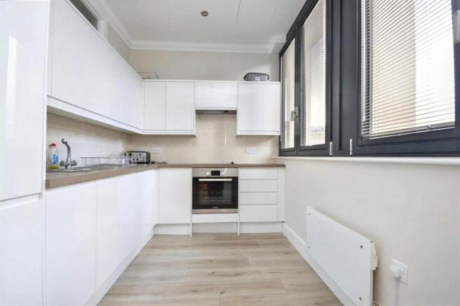 5oOp4vG5bUKOzgow_zkwqQ (1).jpg