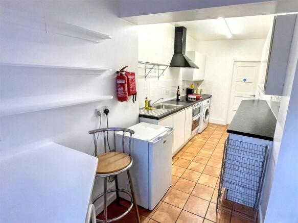 DCzQsSU4BkimTvTm0rKnbQ (1).jpg