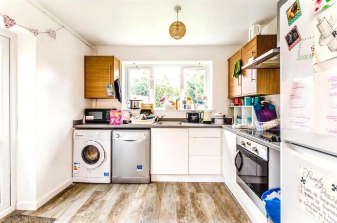 4V6gy1mpm0mTKiAs4Qq_Gw (1).jpg