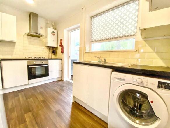 33Ere1qNzEqB0kFqXEFUOA (1).jpg