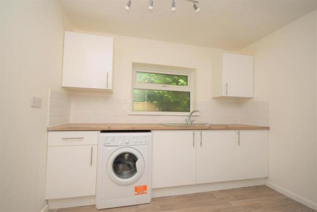 VEosLaG26ECK9G7UJM9N4w (1).jpg