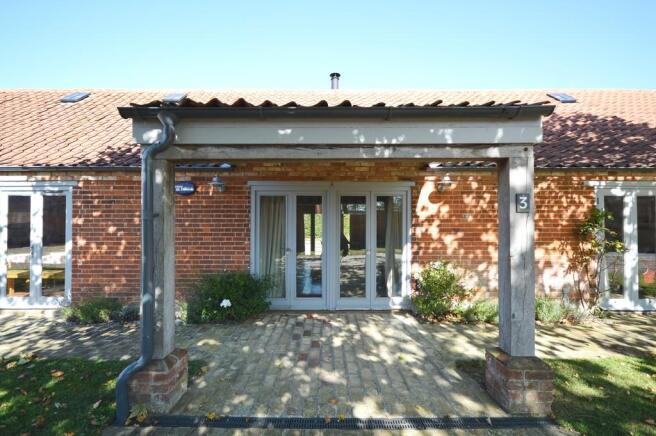 4 Bedroom Barn Conversion For Sale In Park Farm Barns Wolterton
