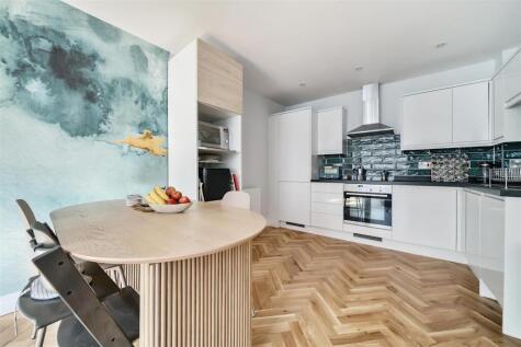 Winsley Road, Cotham