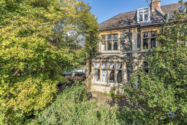 10 Whatley Road.jpg