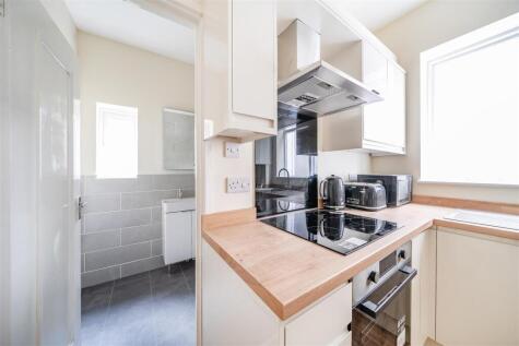 Cheltenham Road, Cotham