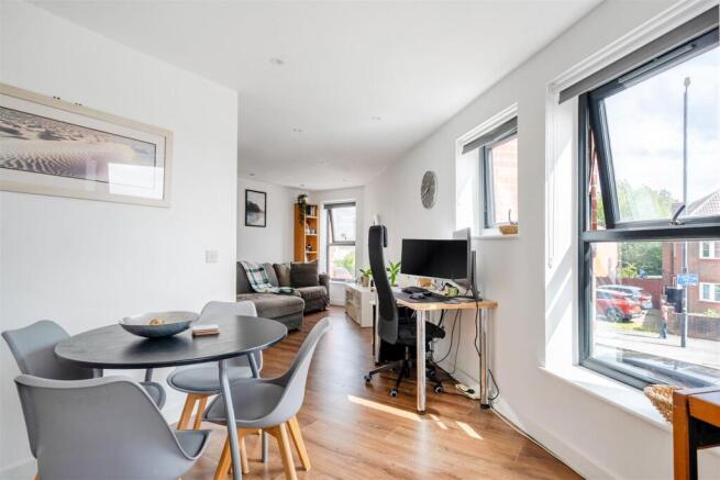 Kitchen & Living Areas