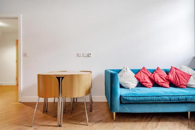 Lounge.jpg