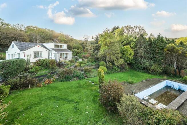 The Quarry House, 39 Church Town, Backwell, North