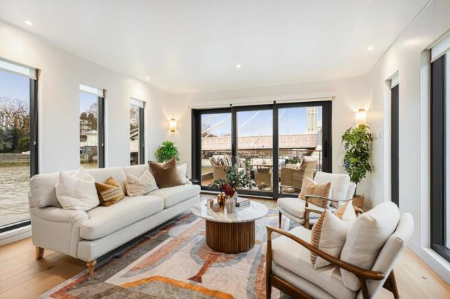 property in Cadogan Pier,
Chelsea Embankment, SW3