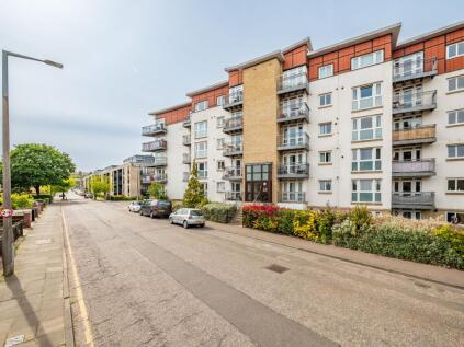 25/6 Brunswick Road, Edinburgh, EH7