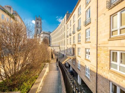 26/15 Fettes Row, New Town, Edinburgh, EH3