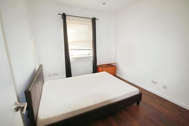 6eddd972-bedroom.jpg