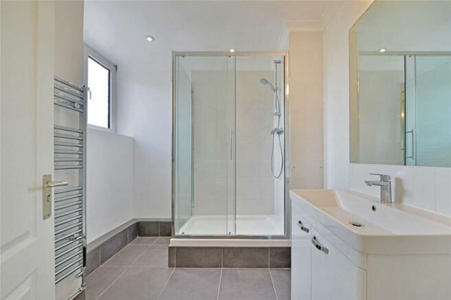 Master Ensuite