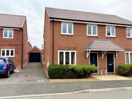 Dunnock Close, Holmer, Hereford