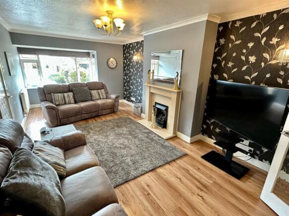 WhatsApp Image 2025-09-10 at 19.48.41_9c8e10bb.jpg