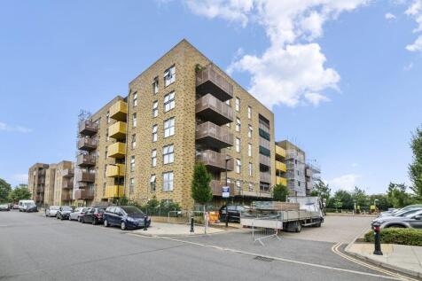 Blanche Court, Rectory Park Avenue, Northolt