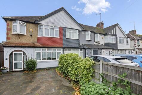 Castle Road, Northolt