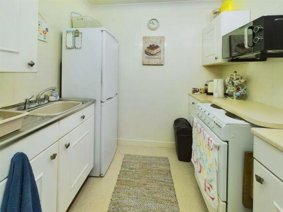 CAM03145G0-PR0214-STILL006.jpg