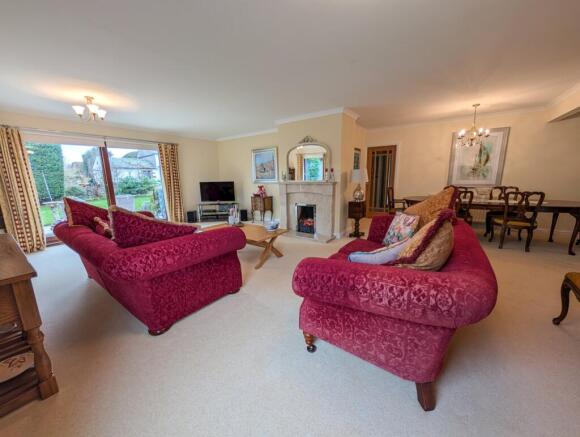 Lounge Dining Room