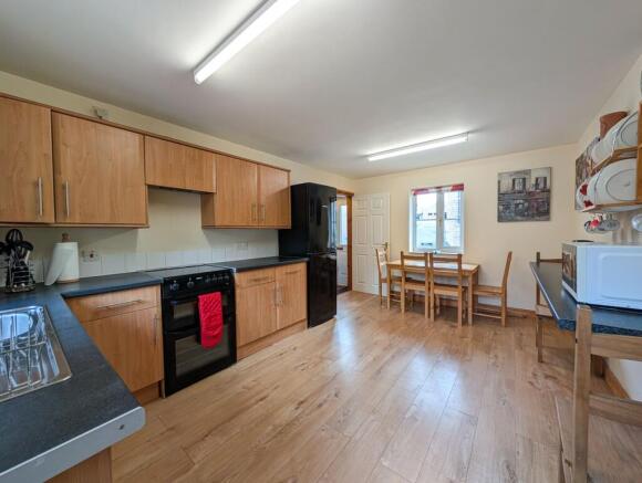 Dining Kitchen 