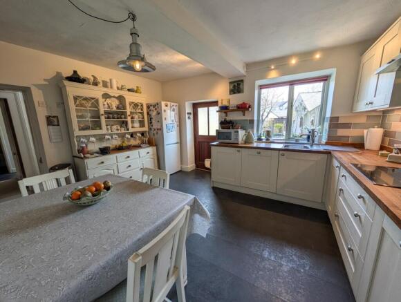 Dining Kitchen 