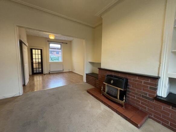44 Granville Street, OL6 6TS