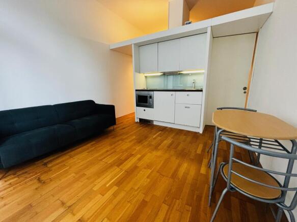 beautiful studio for rent