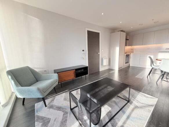 Gorgeous Apartment Available now with Corner Balc