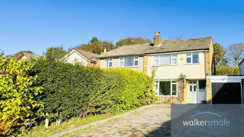 Parklands, Bramhope, Leeds 16