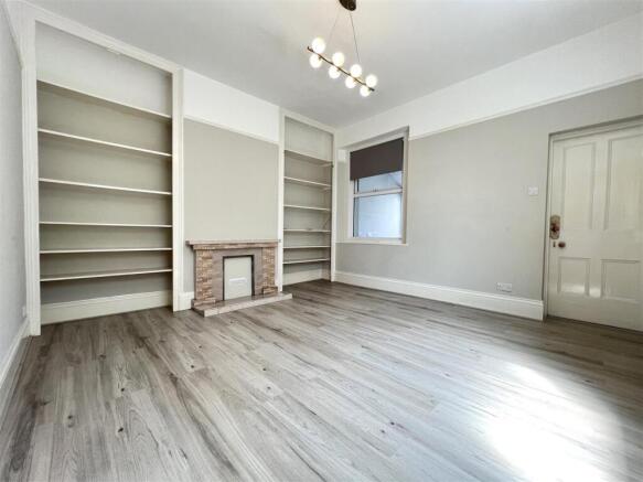 Dining Room.jpg