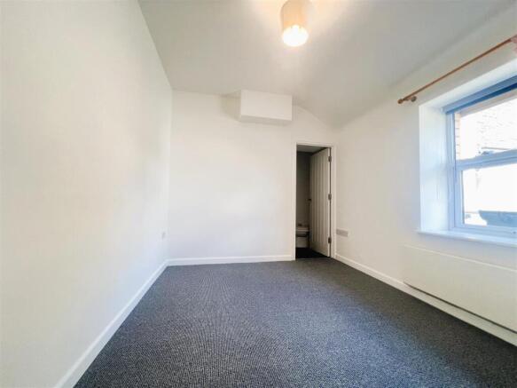 lounge - bedroom.jpg