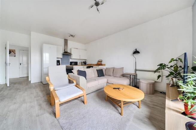 Lounge/Diner/Kitchen