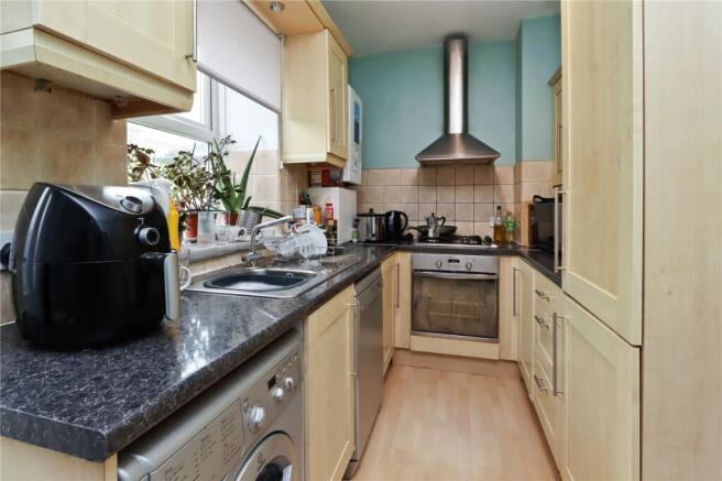 Kitchen Pic 1