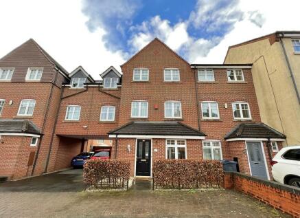 Kings Norton - 6 bedroom town house for sale