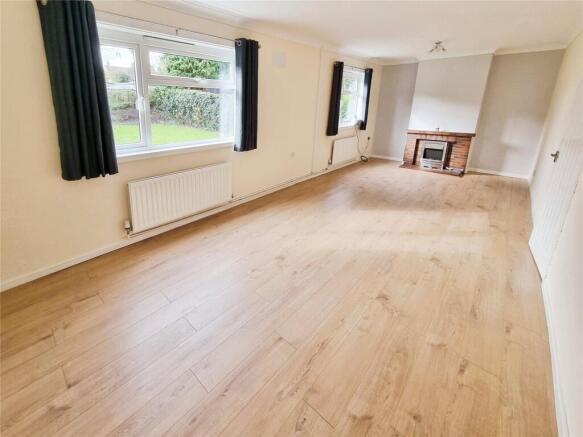 Lounge / Dining Room