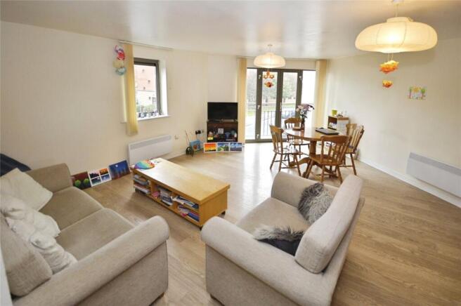 Living Room/Kitchen