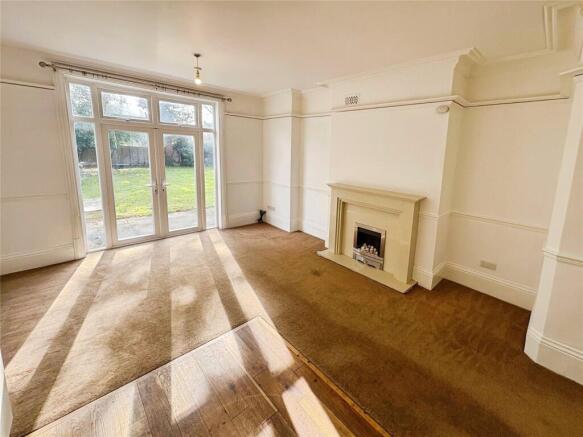 Living Room/Kitchen