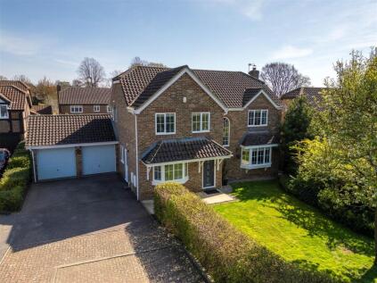 Creslow Way, Stone, Aylesbury